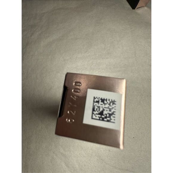 Lancôme Lip Idôle Squalane-12 Butterglow™ Hydrating Lip Balm Color: 21 Shade-Thr - Picture 5 of 5